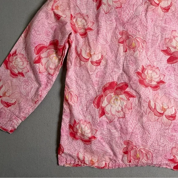 Lilly Pulitzer Pink Top Pink Flowers Buttons Cotton 3/4 Top XS Floral Blouse - Picture 7 of 10